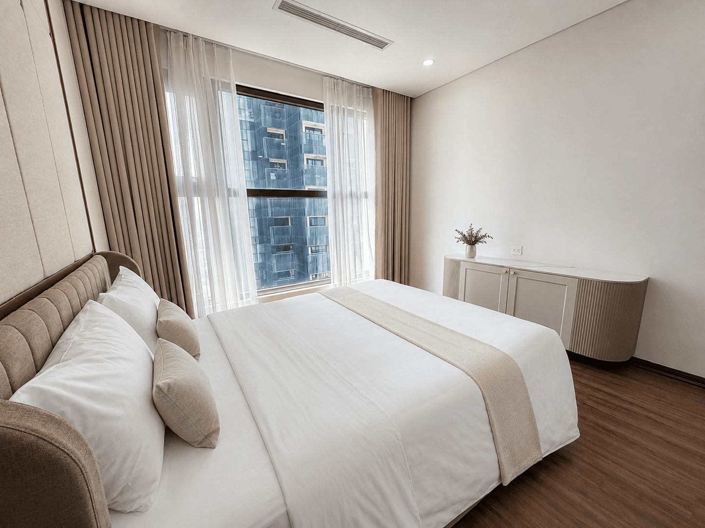 Nội thất Căn hộ 3 Phòng Ngủ — 126 m², 03 giường lớn